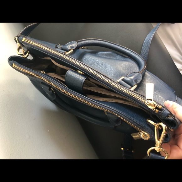 MICHAEL KORS DOUBLE ZIPPER PURSE - Picture 5 of 7